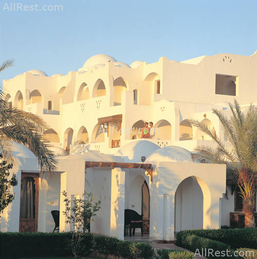 Sonesta Beach Resort 9